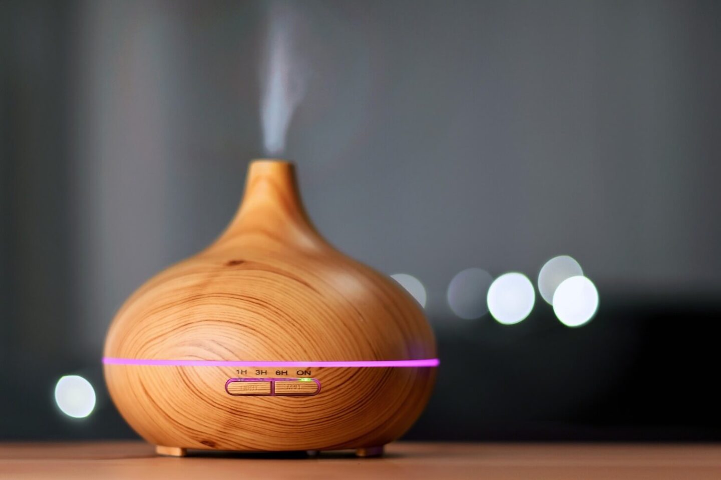 A wood effect aromatherapy humidifer