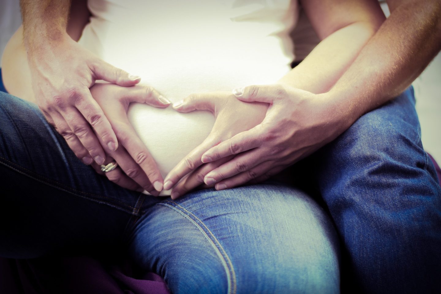 Tips For Moving House While Pregnant | Baby Belly www.oddhogg.com