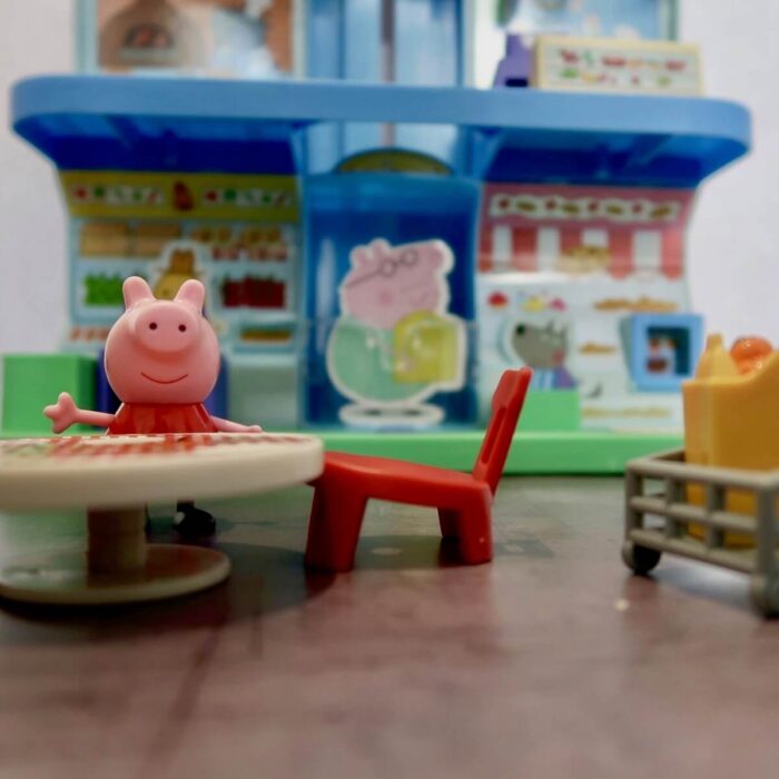 Peppa Pig shopping centre toy